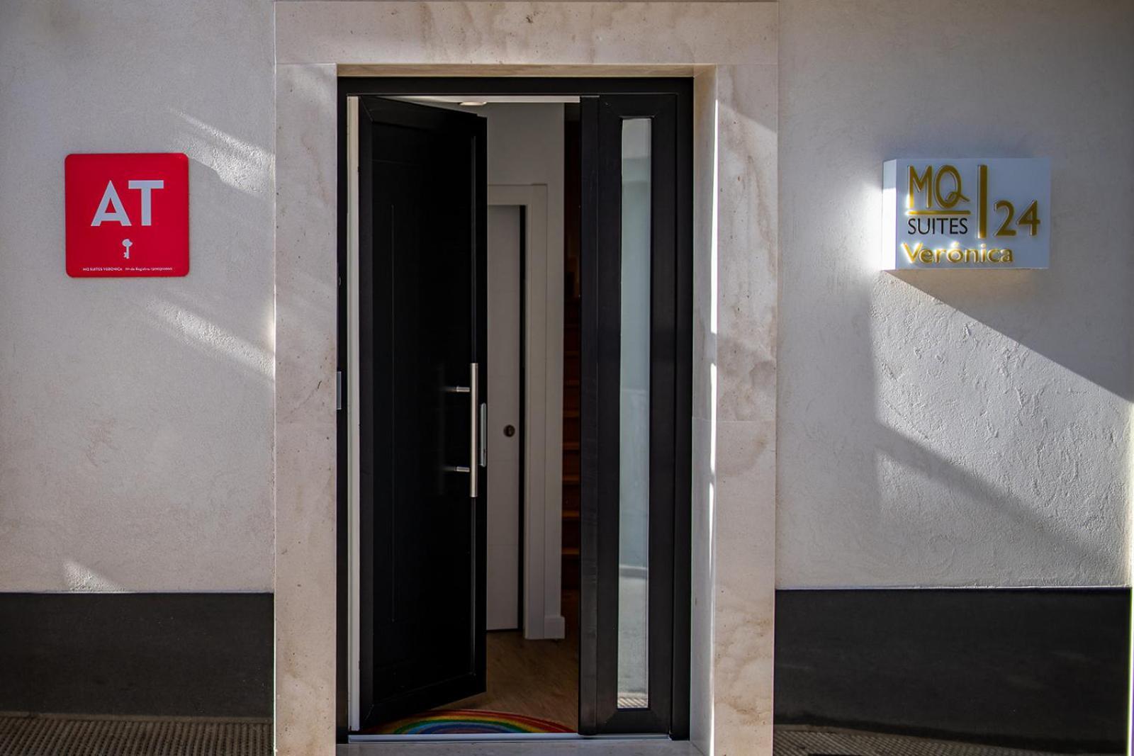 Mq Suites Veronica Valdepeñas Exterior foto